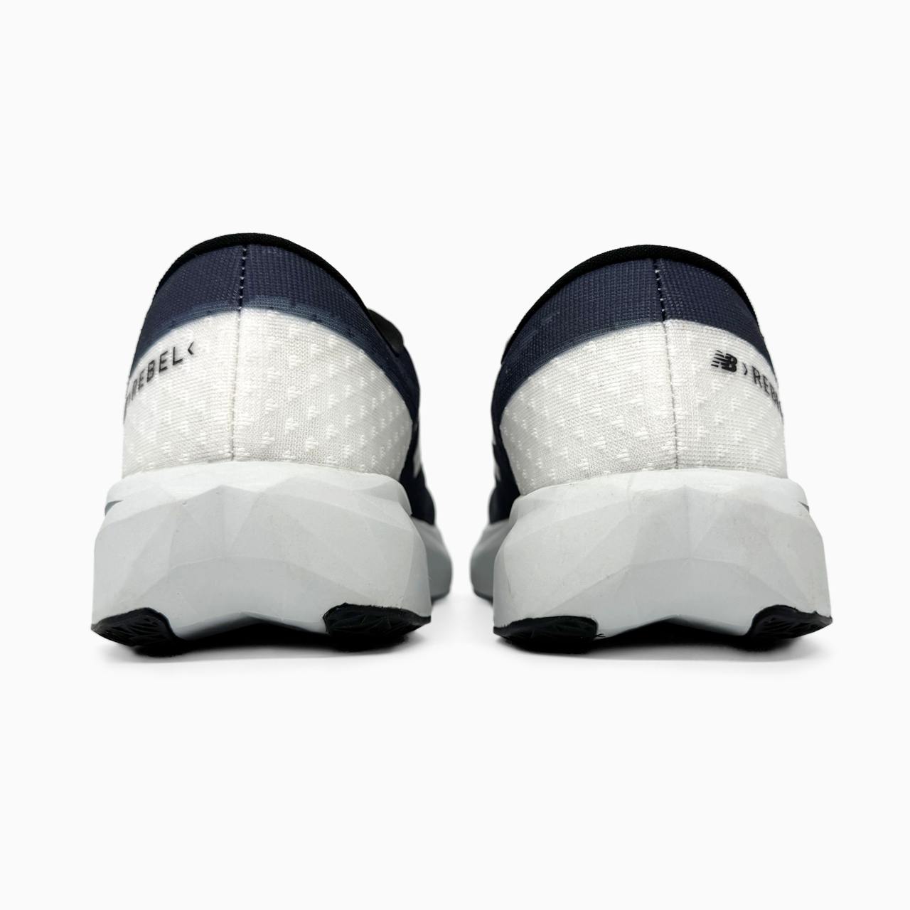 New Balance Fuelcell Rebel V4 Graphite Grey