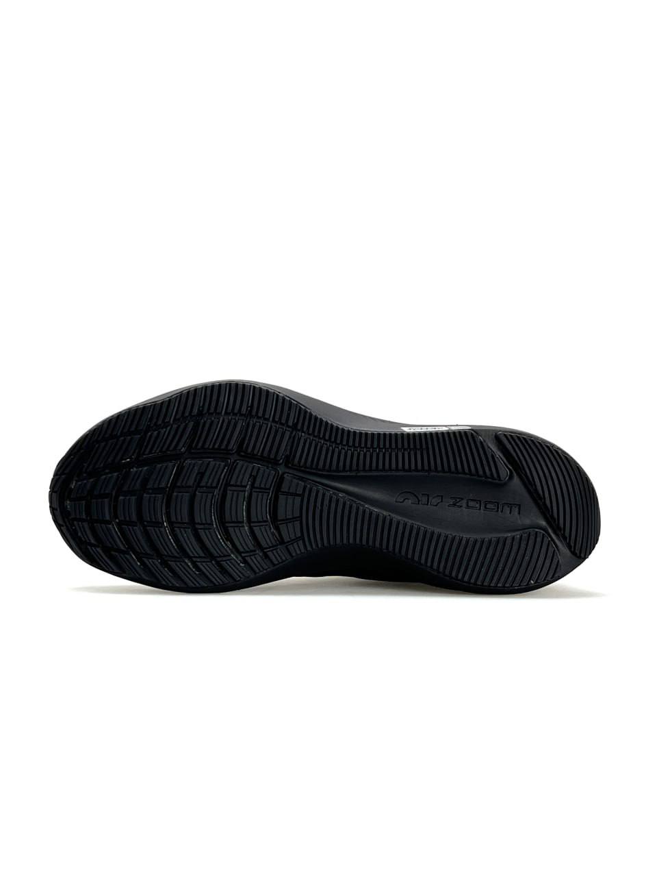 Nike Air Zoom Winflo 8 Shield All Black