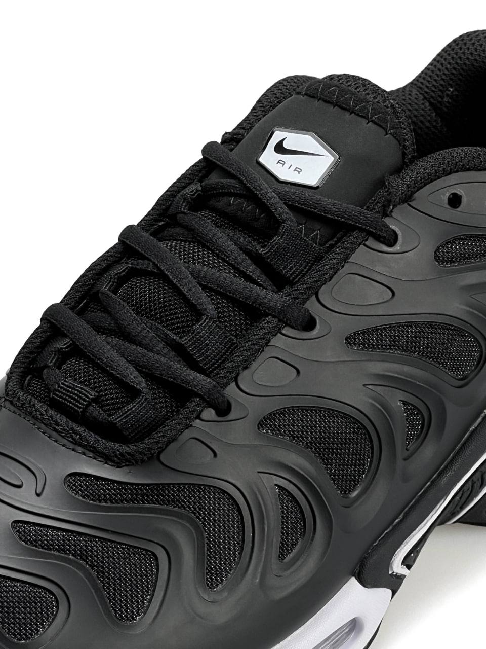 Nike Air Max Plus Drift Black White III