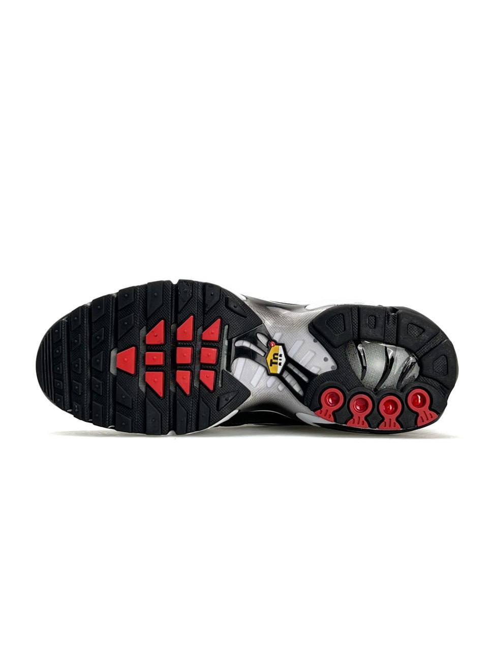 Nike Air Max Plus Black Grey Red