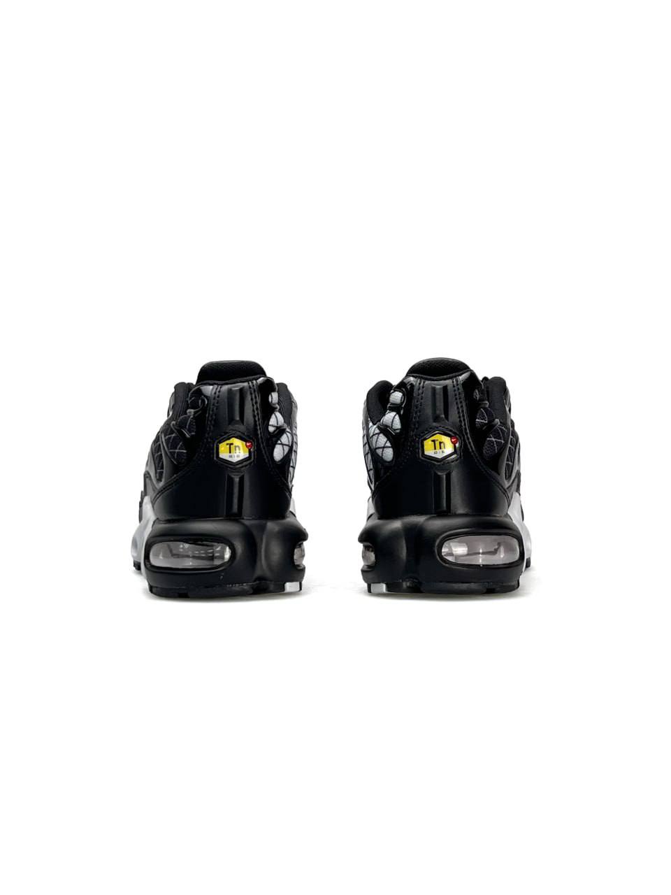 Nike Air Max Plus Black White Line