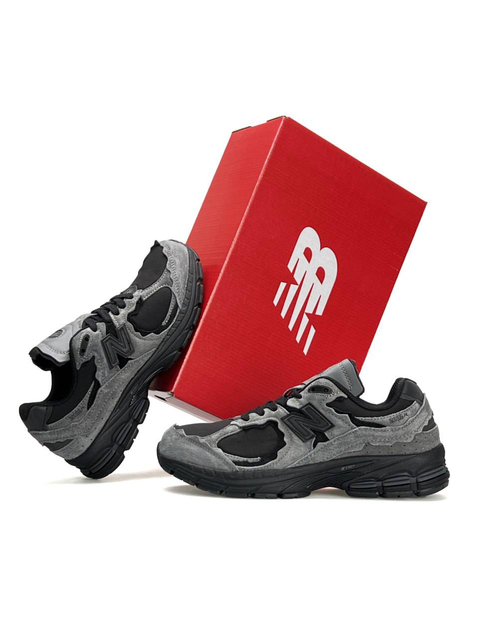 New Balance 2002R Dark Grey Black