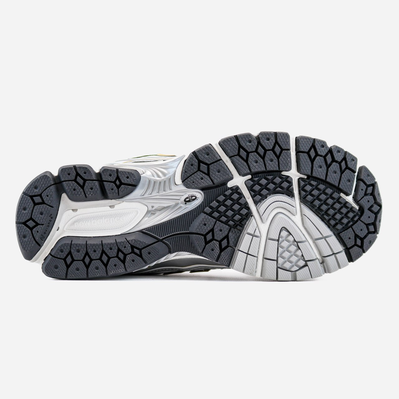 New Balance 1906R White Silver Metallic