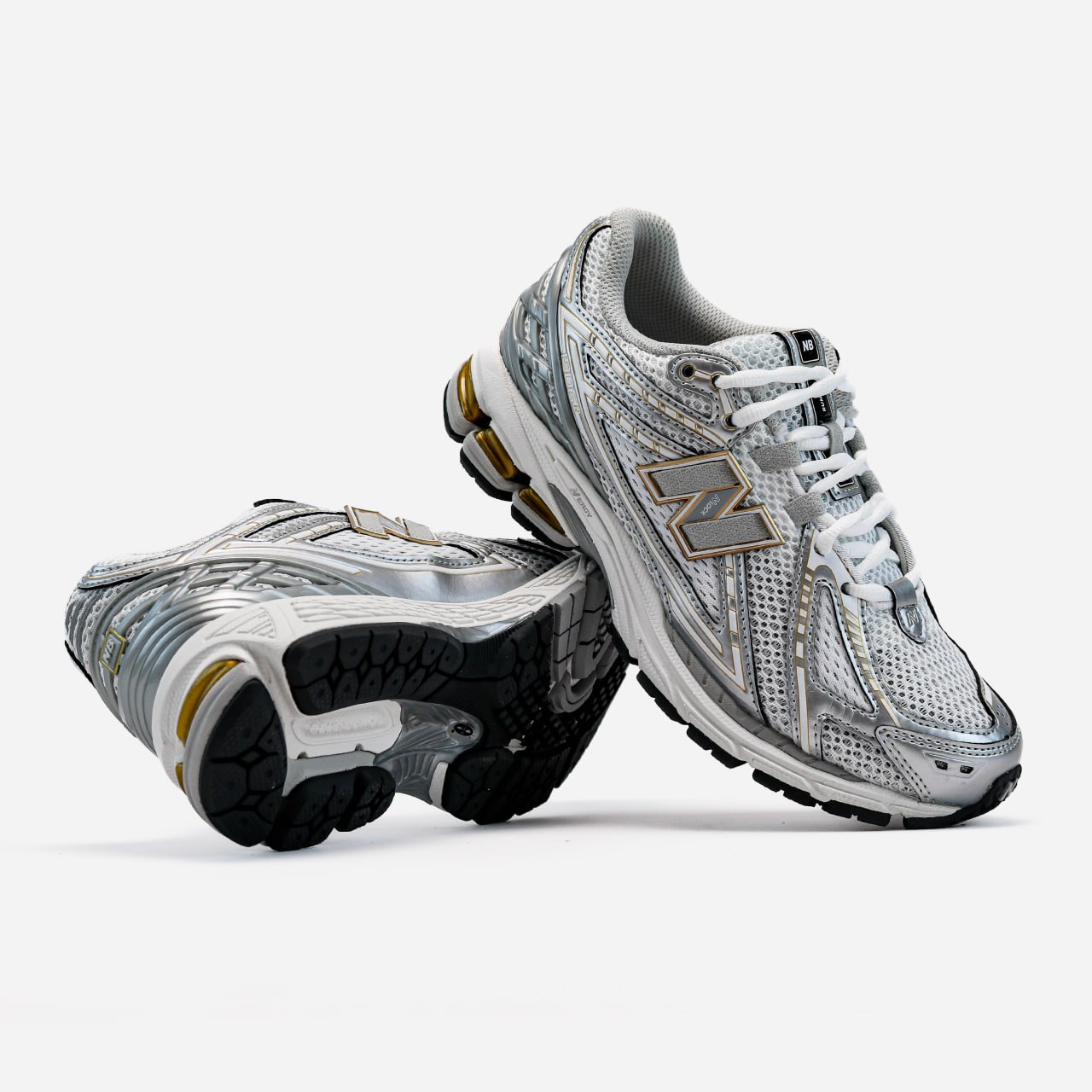 New Balance 1906R White Silver Metallic