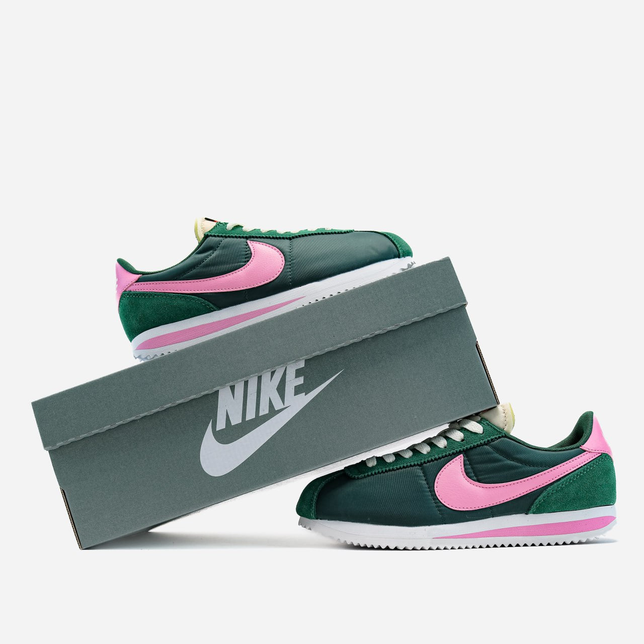 Nike Cortez Green Pink
