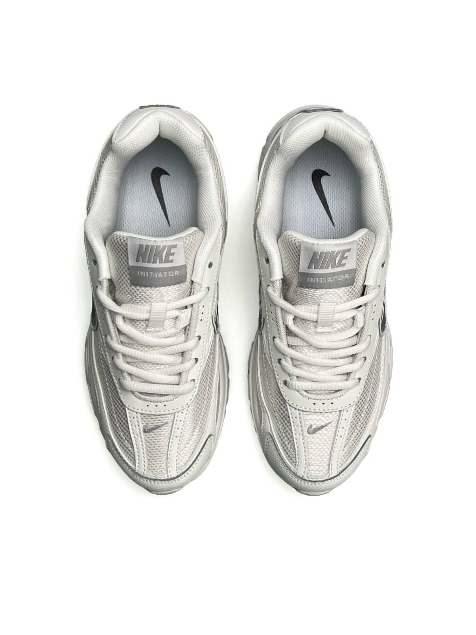 Nike Initiator All White