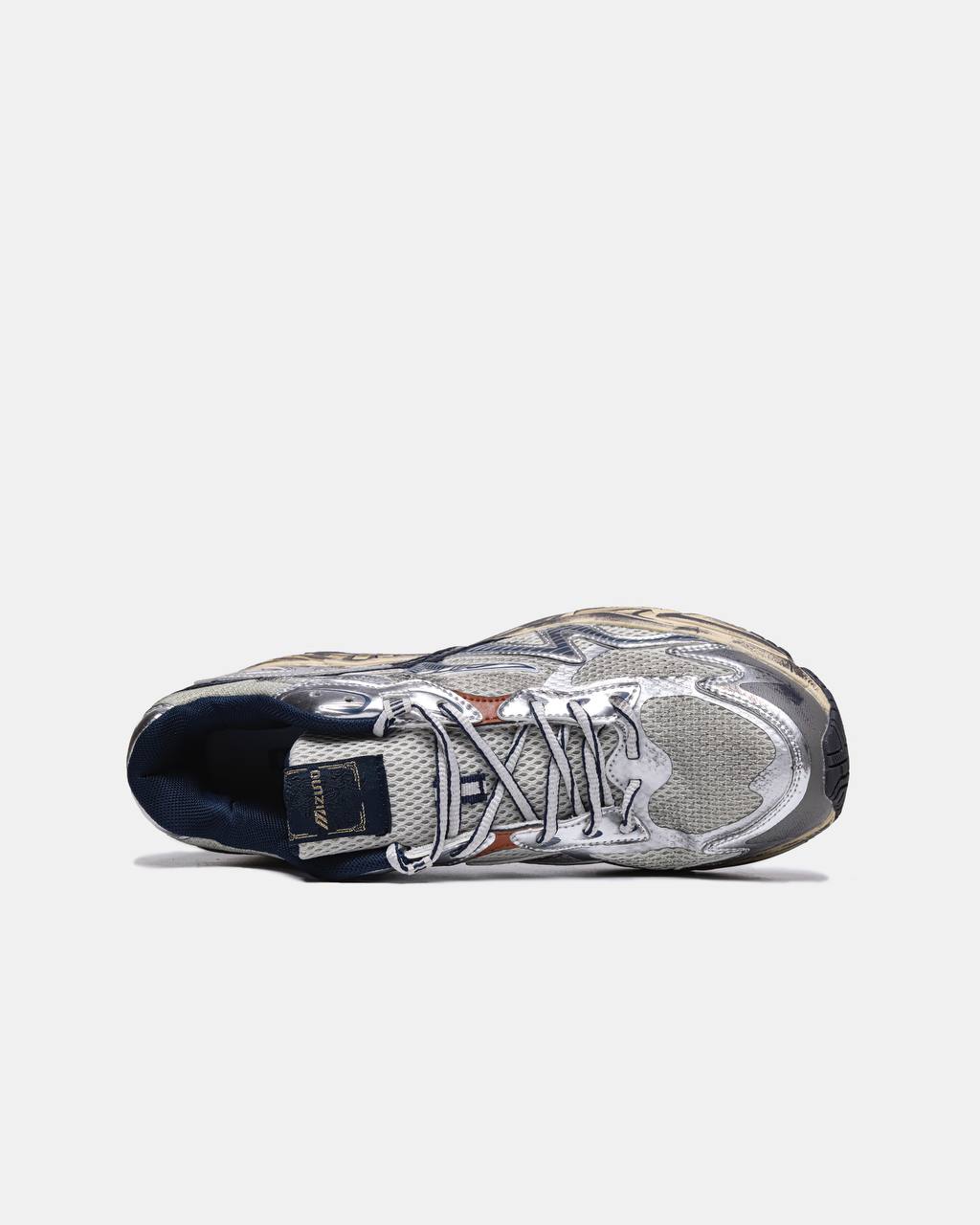 Mizuno Adventure Dirty Grey