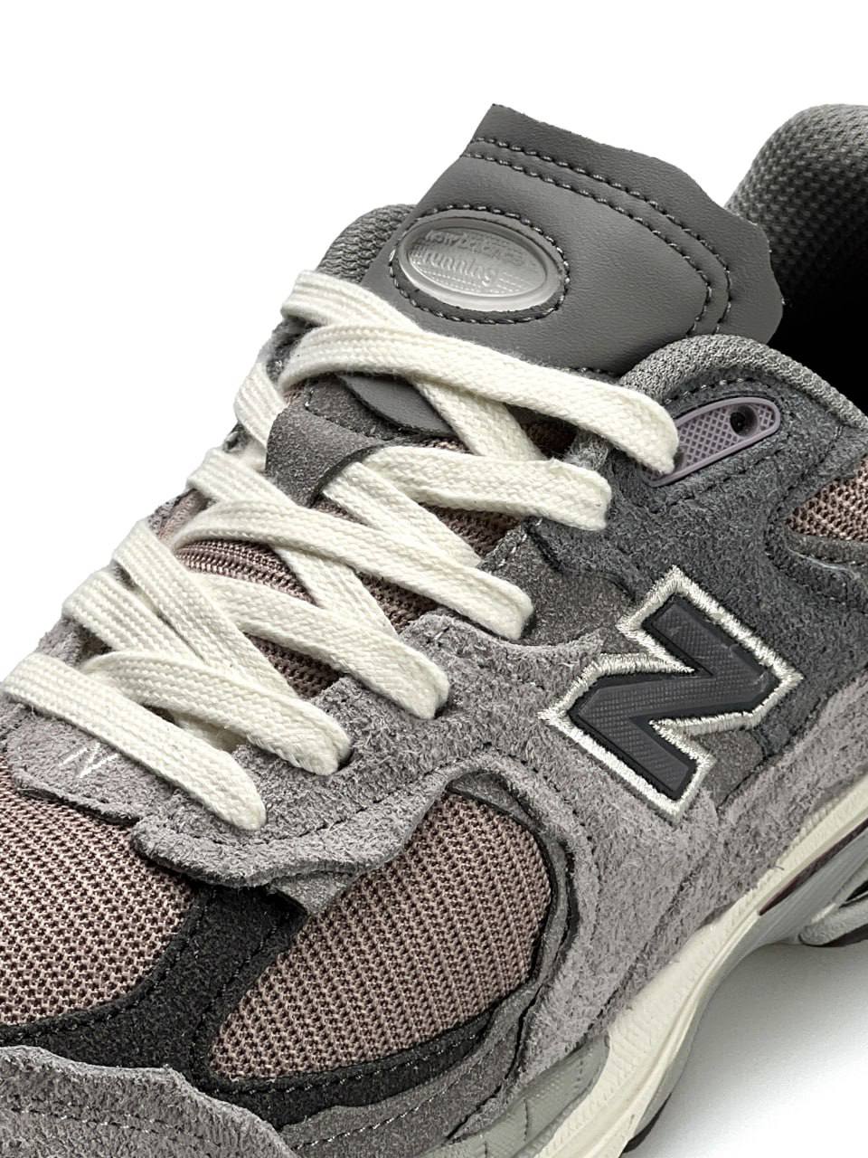 New Balance 2002R New Grey Pink