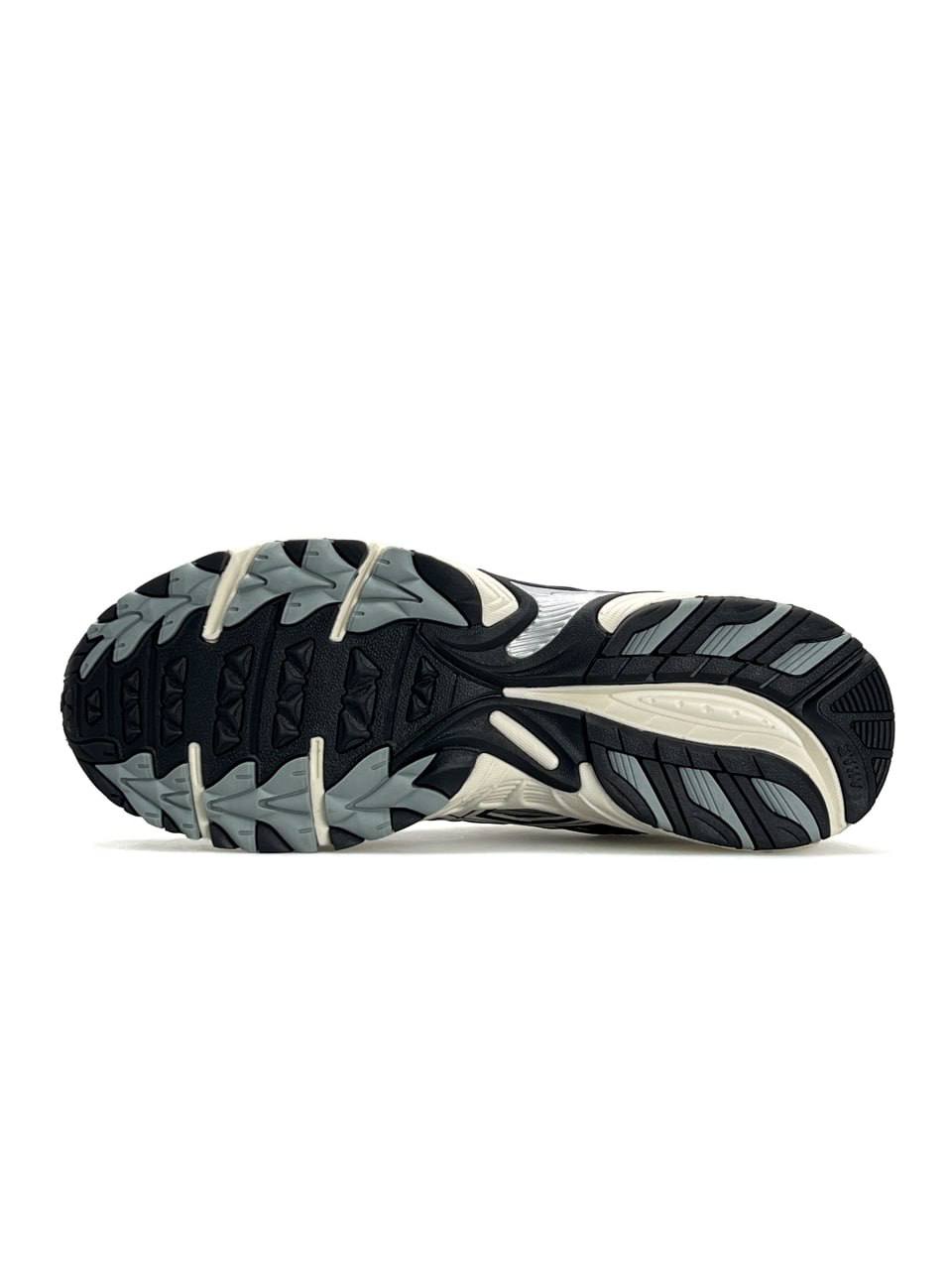 ASICS Gel-Kahana TR V4 Grey Black White