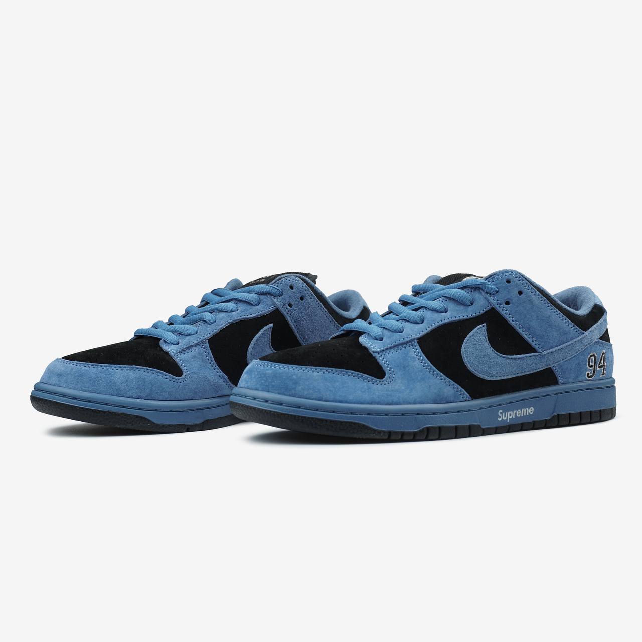 Nike SB Dunk x Supreme Low Ocean Fog