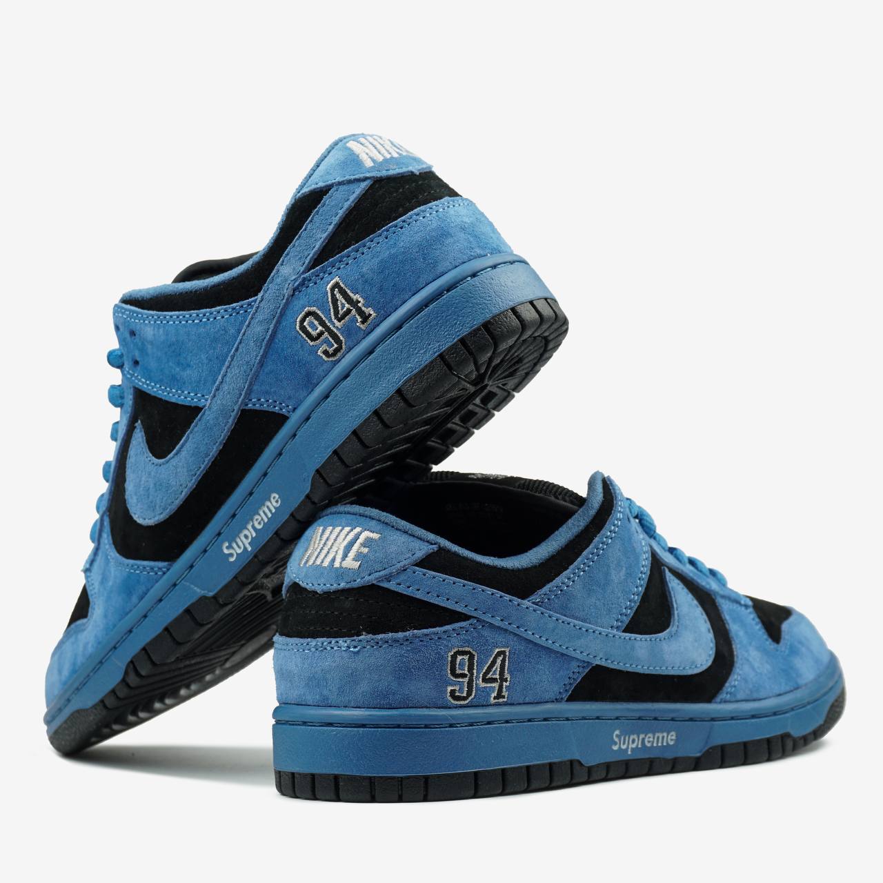 Nike SB Dunk x Supreme Low Ocean Fog