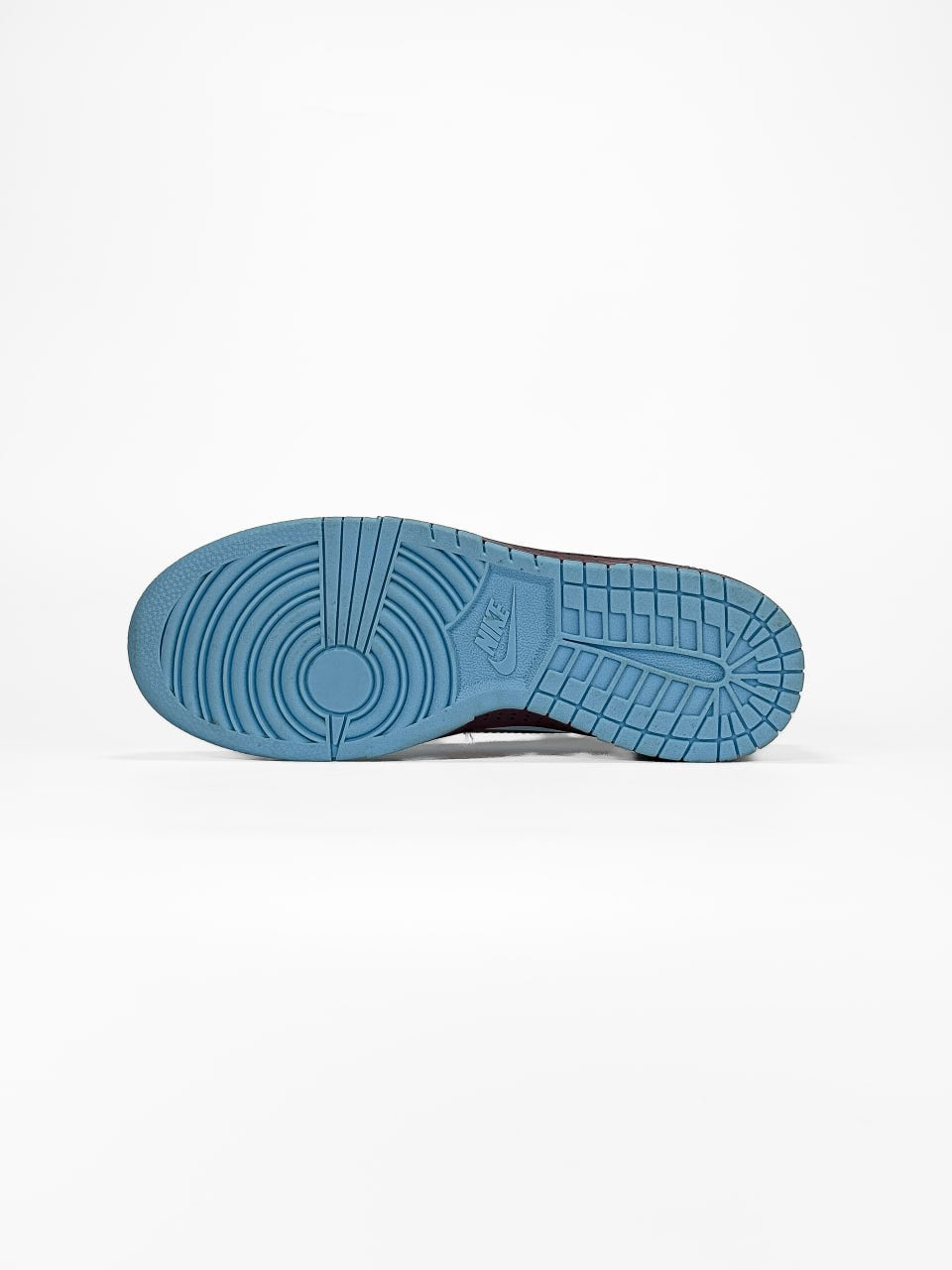 Nike SB Dunk Sun Club