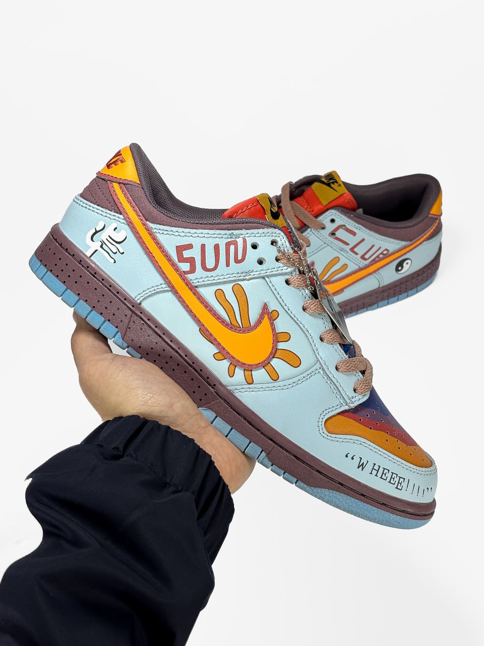 Nike SB Dunk Sun Club
