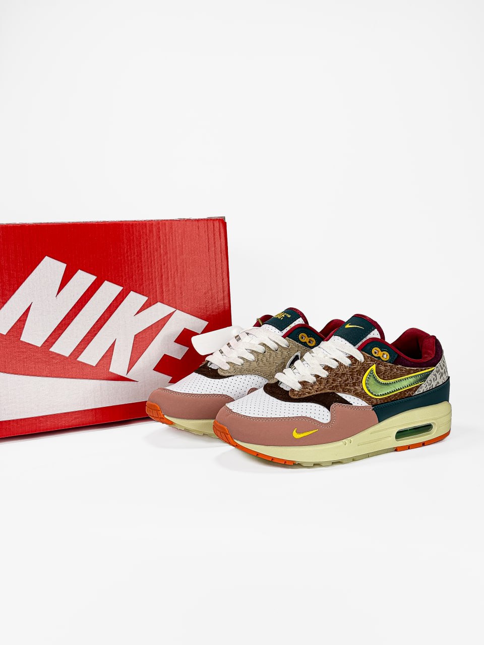 Nike Air Max 1 87 Luxe University Of Oregon