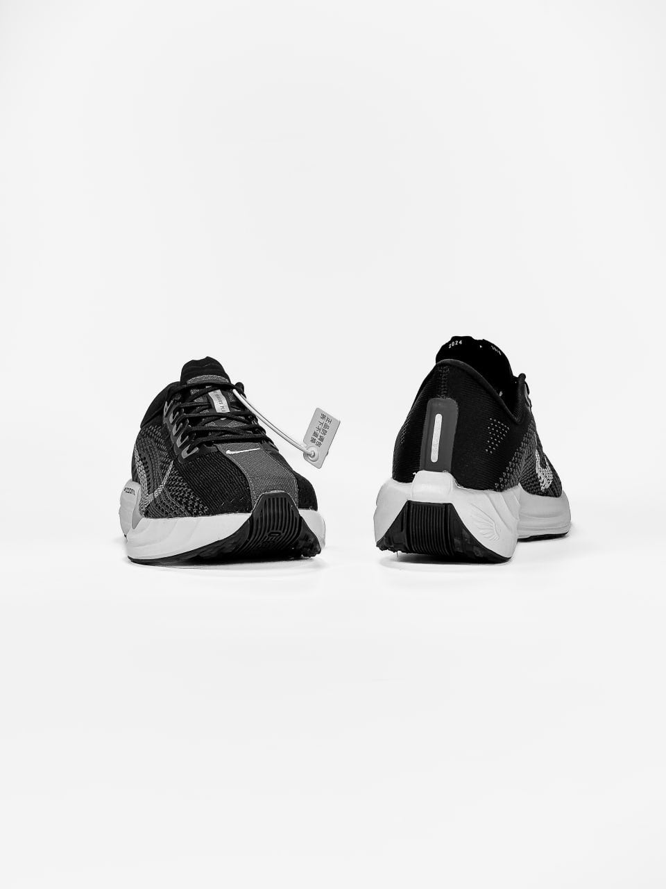 Nike Air Pegasus Road Running Black White
