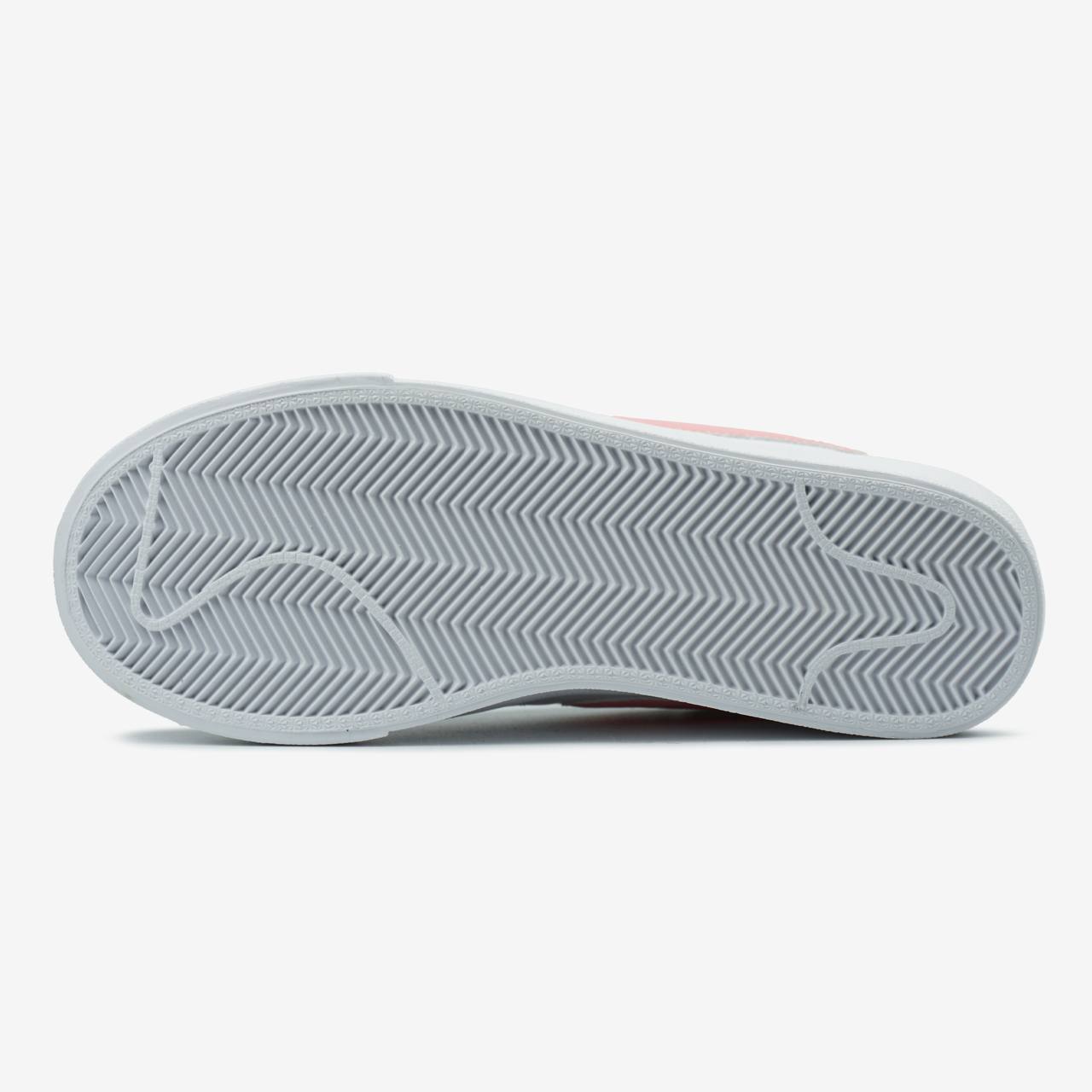 Nike Blazer Low Platform Pink