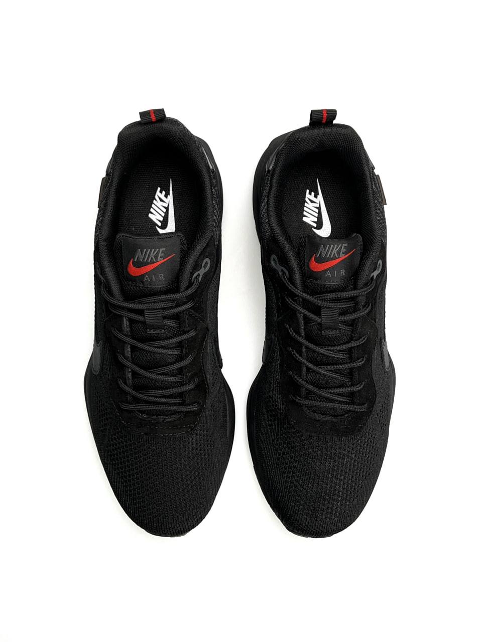 Nike Air Zoom Street All Black