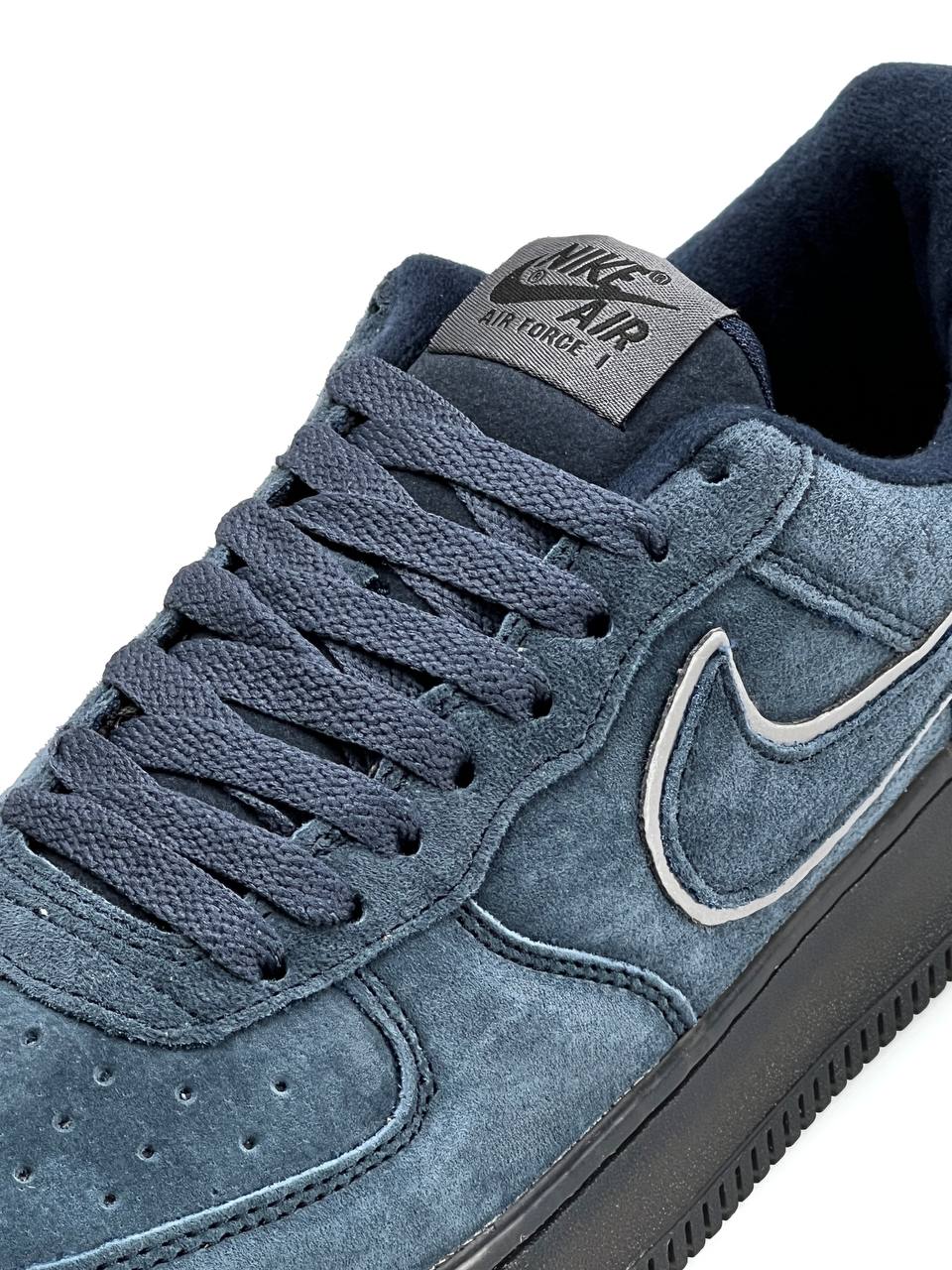 Nike Air Force 1 '07 LV8 Navy