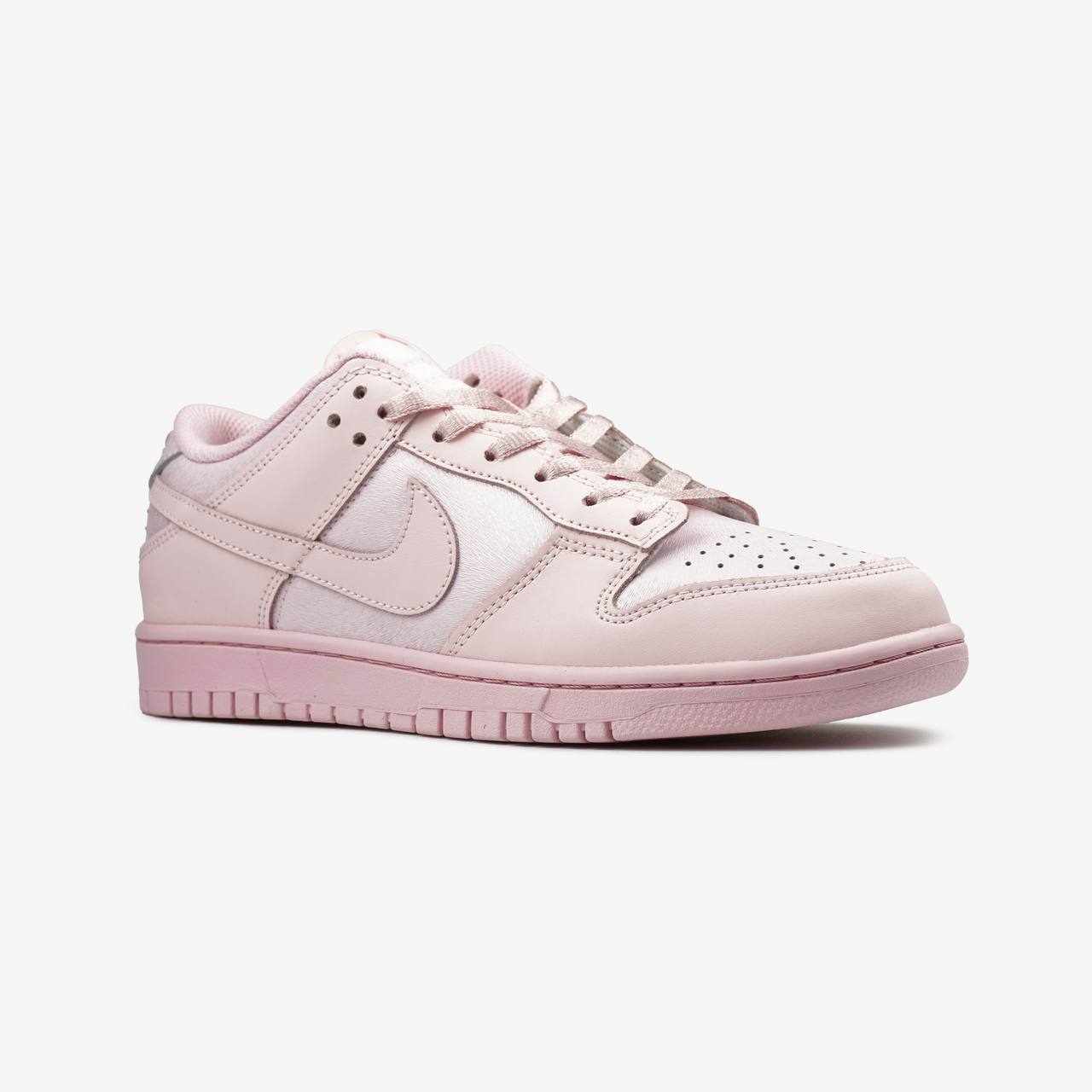 Nike SB Dunk Low Prism Pink