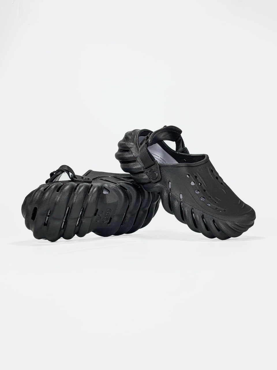 Crocs Echo Clog Black