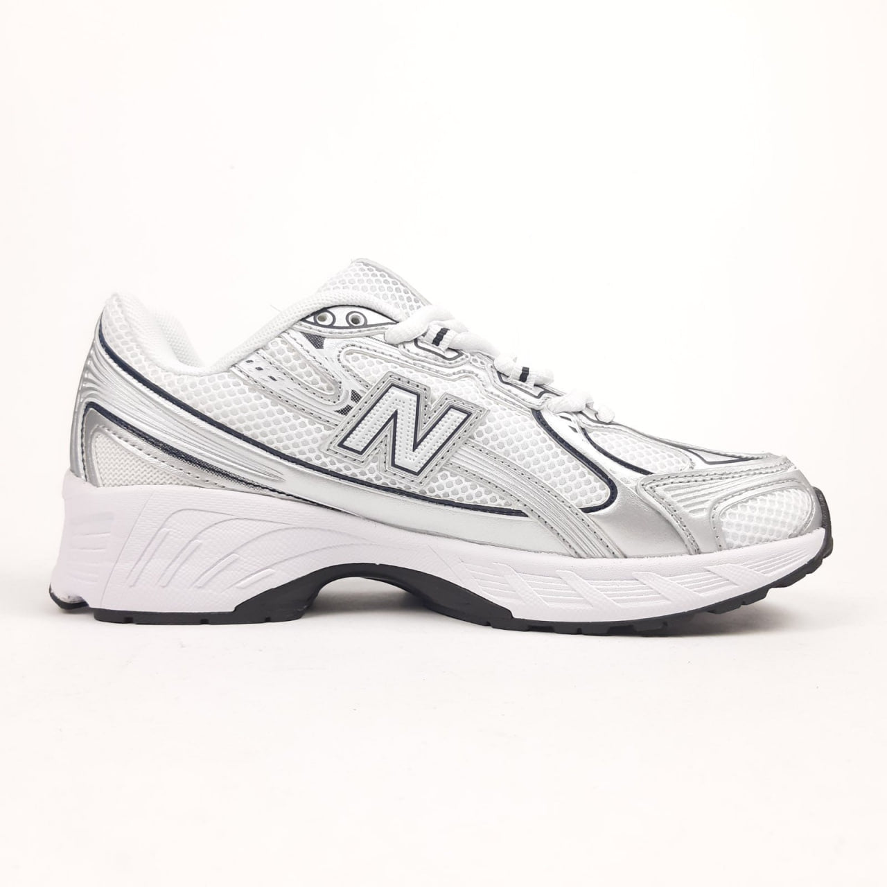 New Balance 740 White Silver