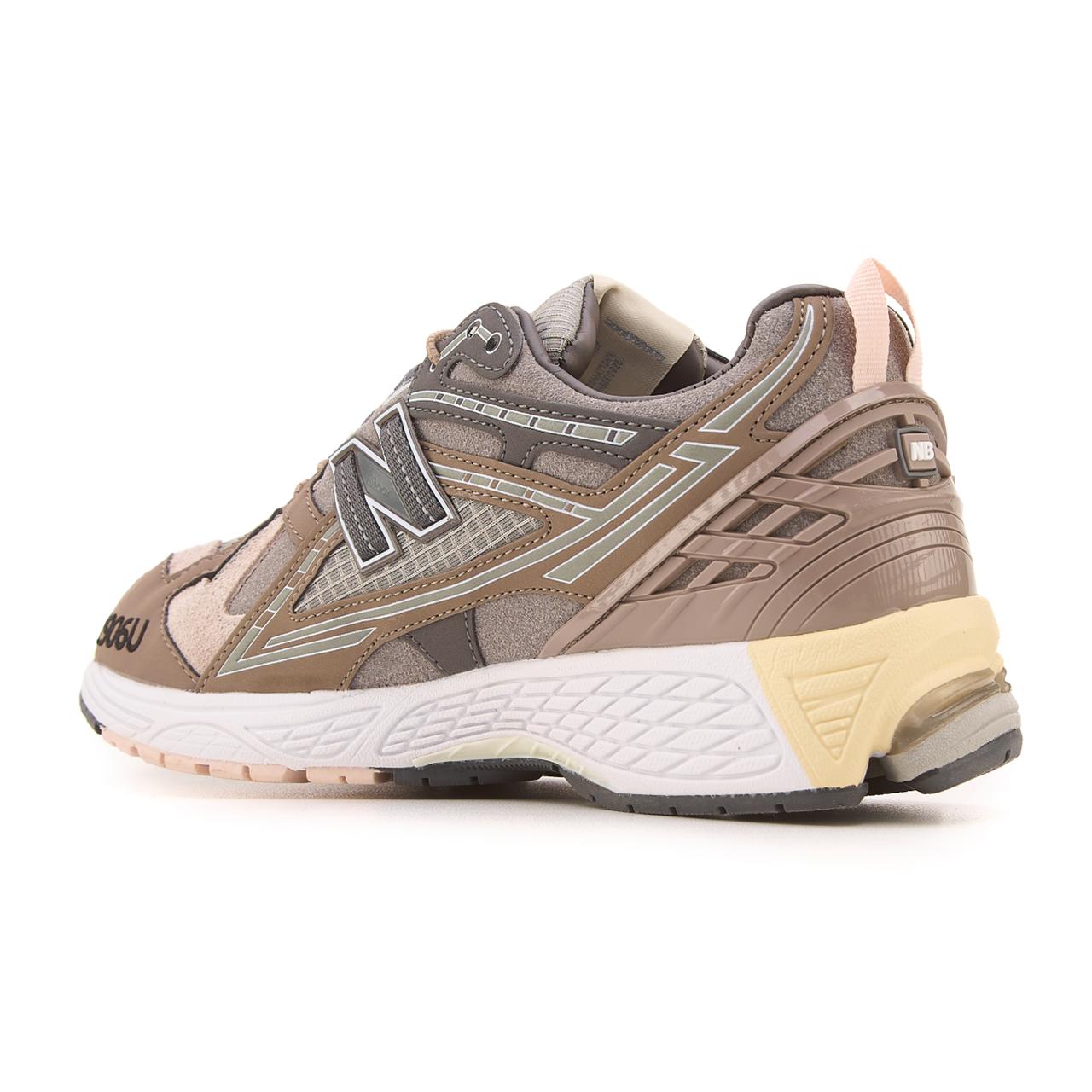 New Balance 1906U Brown