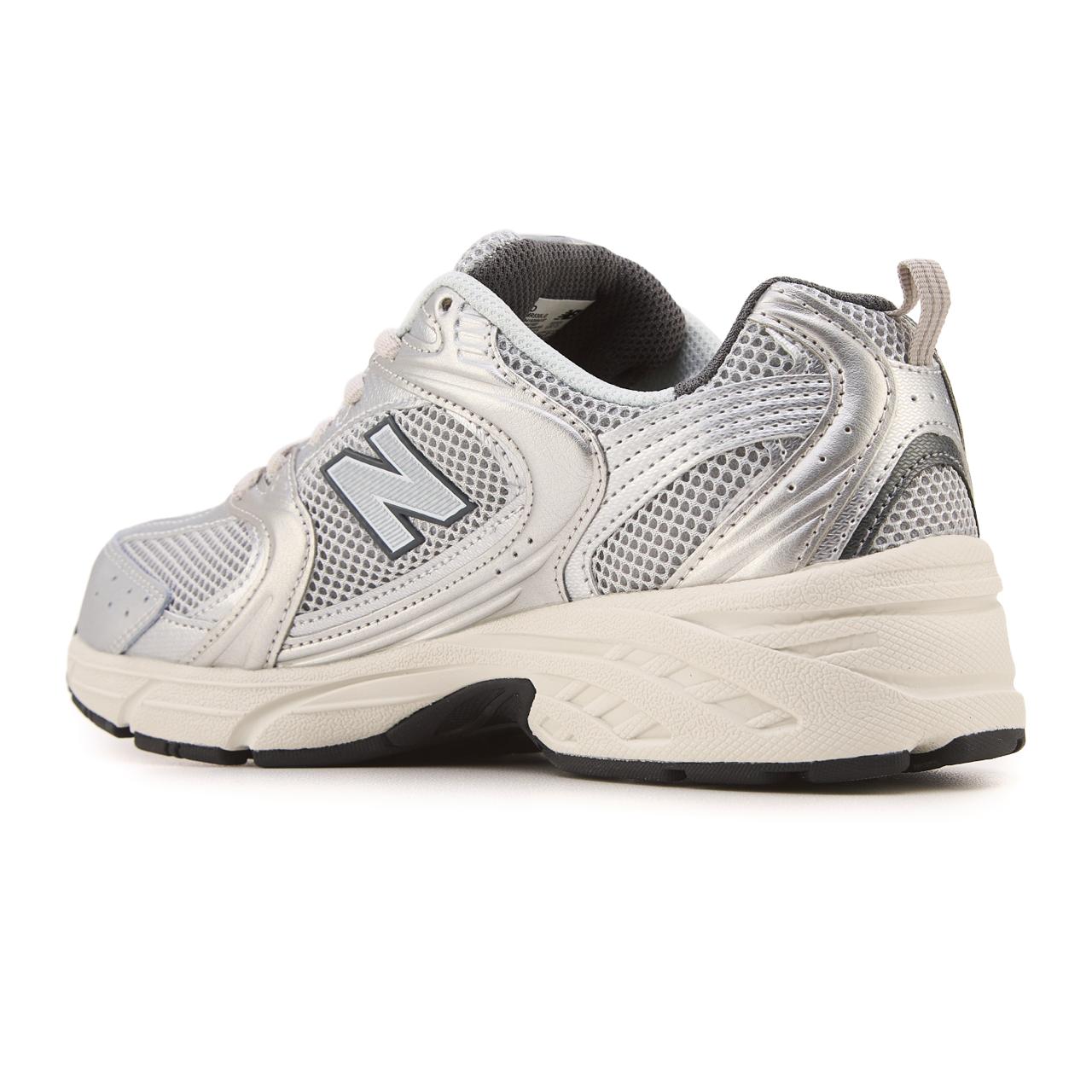 New Balance 530 Grey Matter Silver Metallic