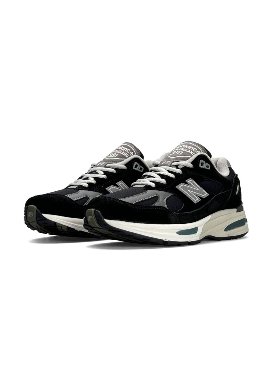 New Balance 991 Black Grey