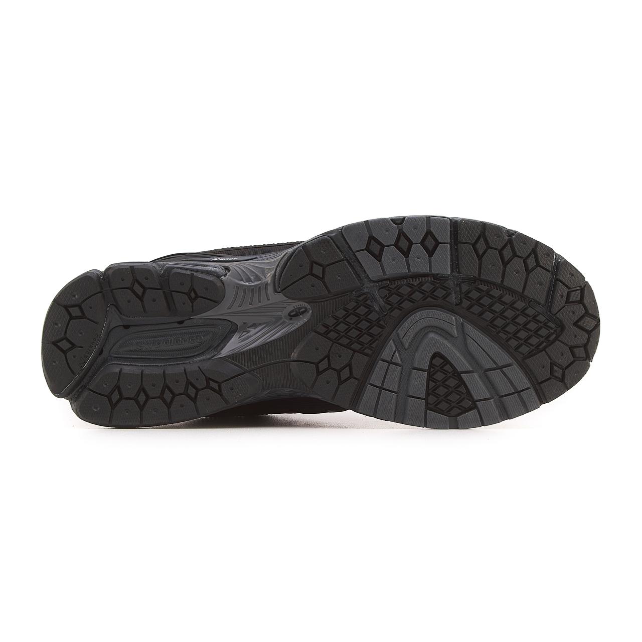 New Balance 1906R Cordura Black Purple Grey