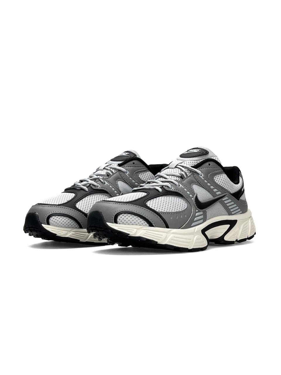 Nike V5 RNR Grey Beige