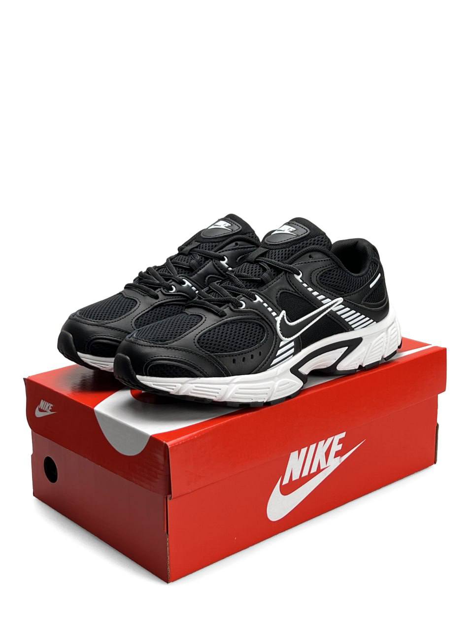 Nike V5 RNR Black White
