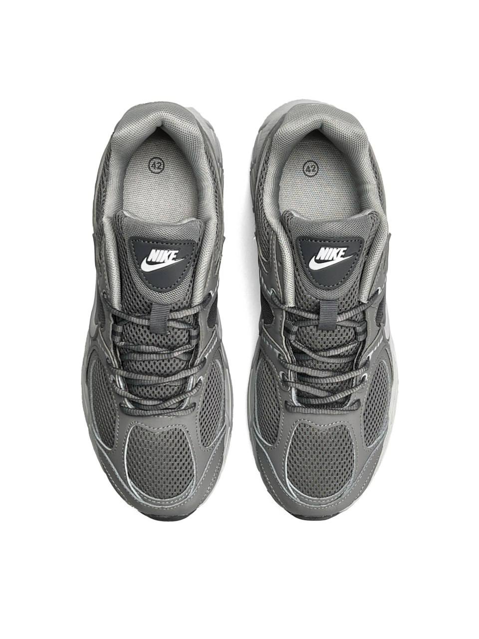 Nike V5 RNR Grey