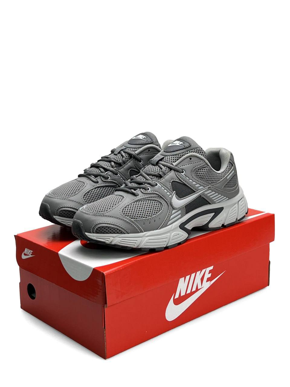Nike V5 RNR Grey