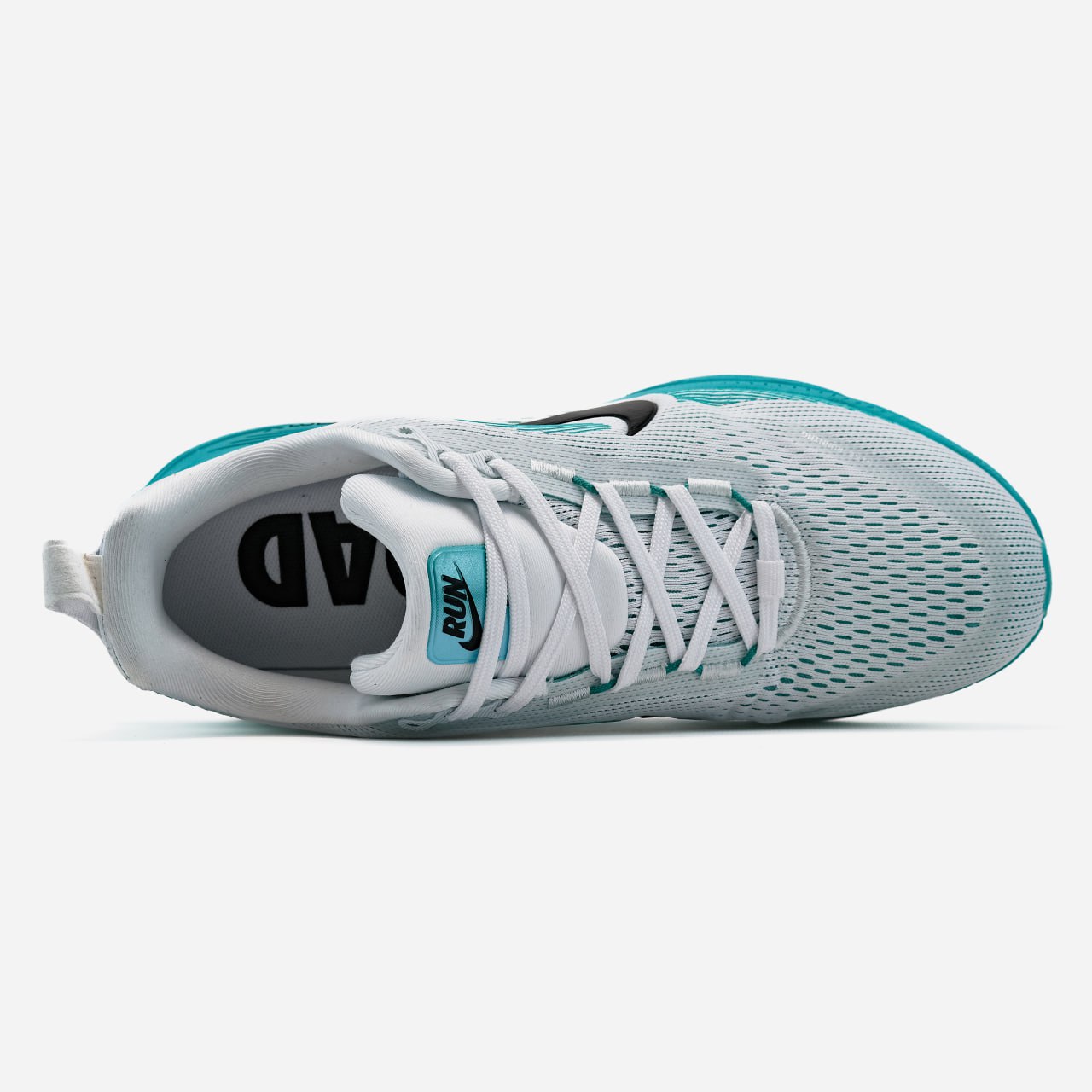 Nike Vomero 18 White Blue