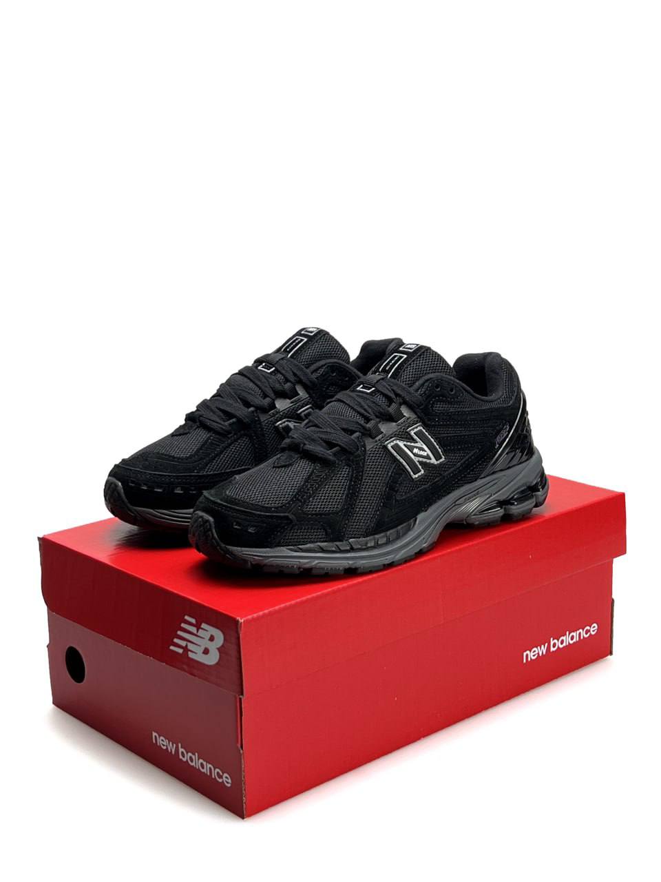 New Balance 1906R Black Violet Logo