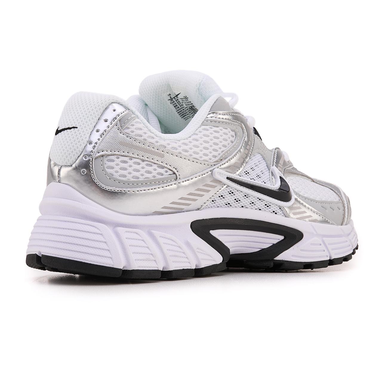 Nike V5 RNR Silver