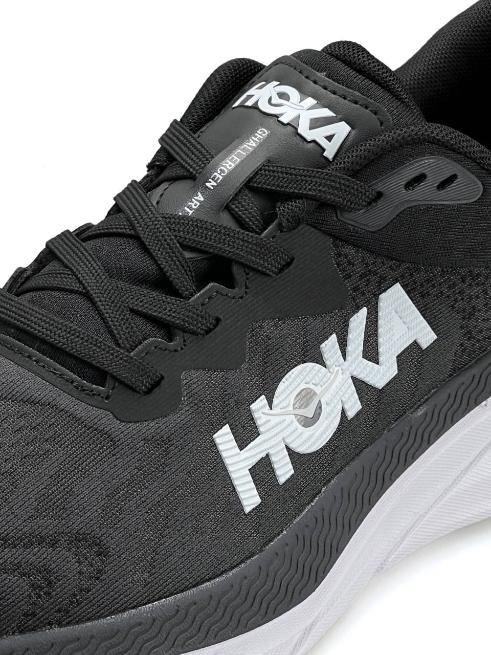 Hoka Challenger ART 7 Black White