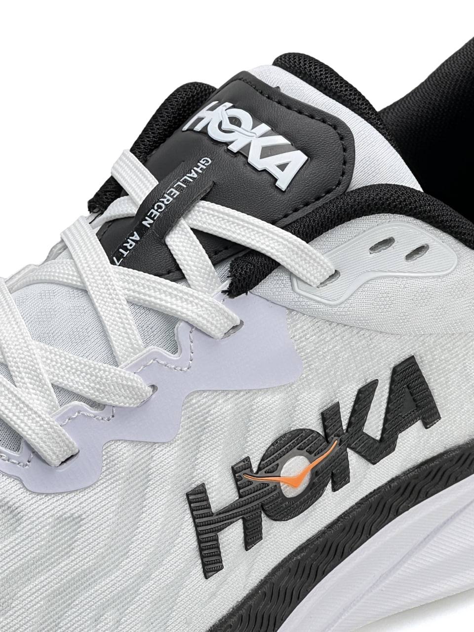 Hoka Challenger ART 7 White Black