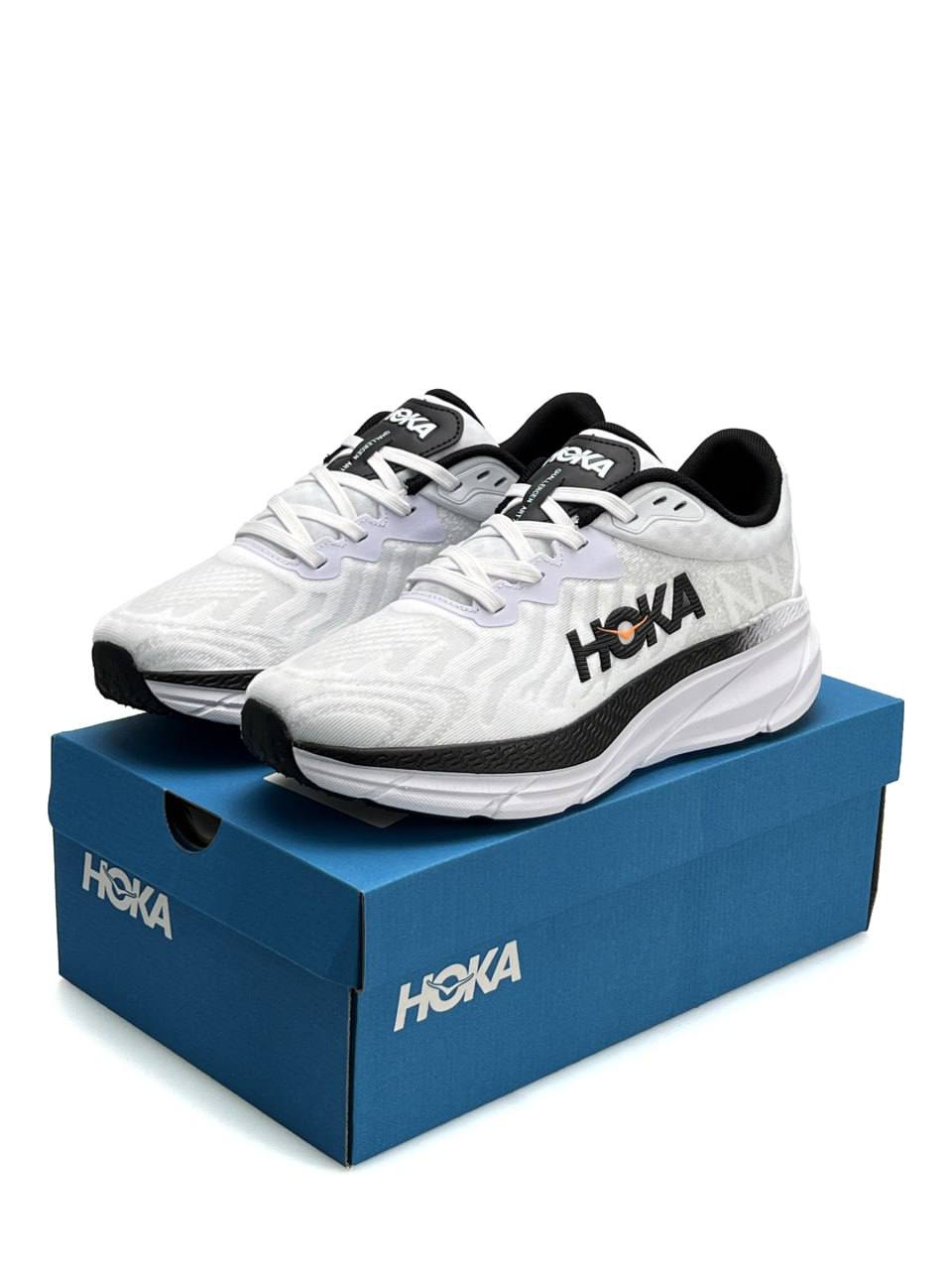 Hoka Challenger ART 7 White Black