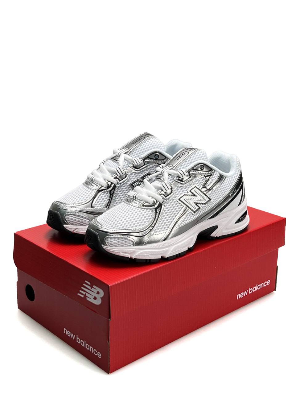 New Balance 740 White Silver II