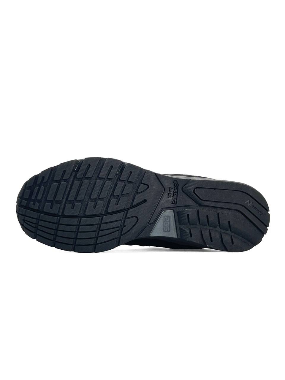 New Balance 992 All Black