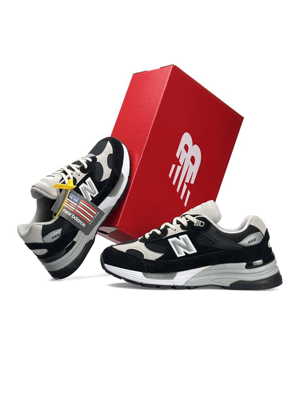 New Balance 992 Black Beige
