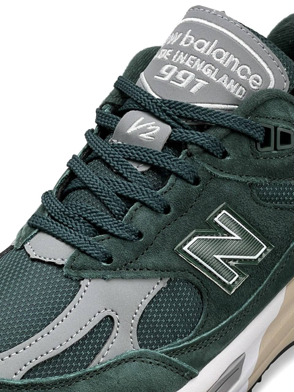 New Balance 991v2 Green Grey