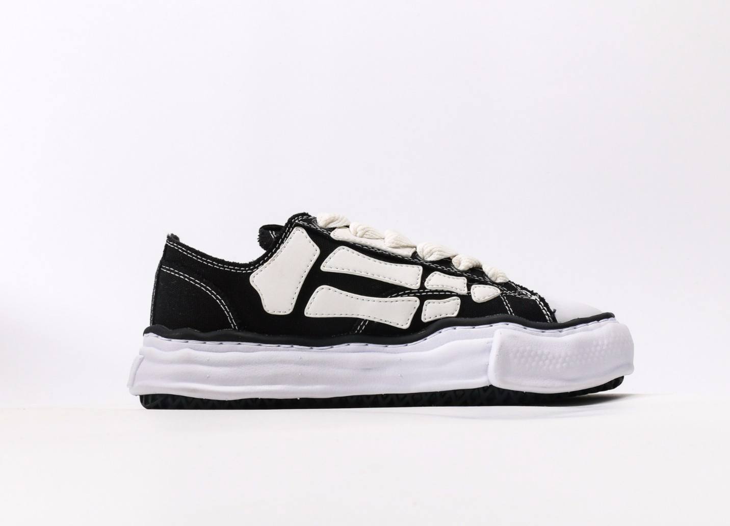 MMY Maison Mihara Yasuhiro x Amiri Black White