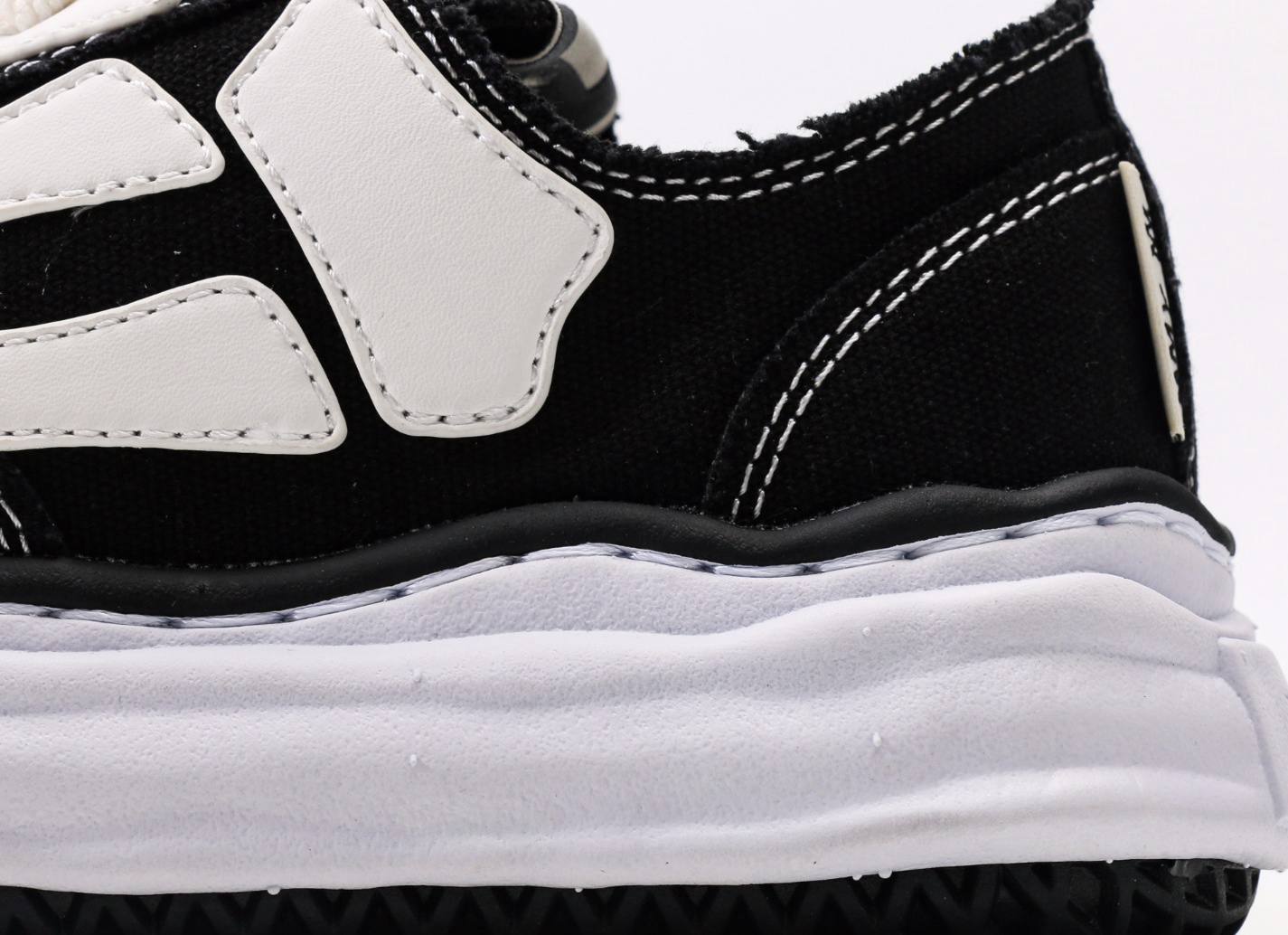 MMY Maison Mihara Yasuhiro x Amiri Black White