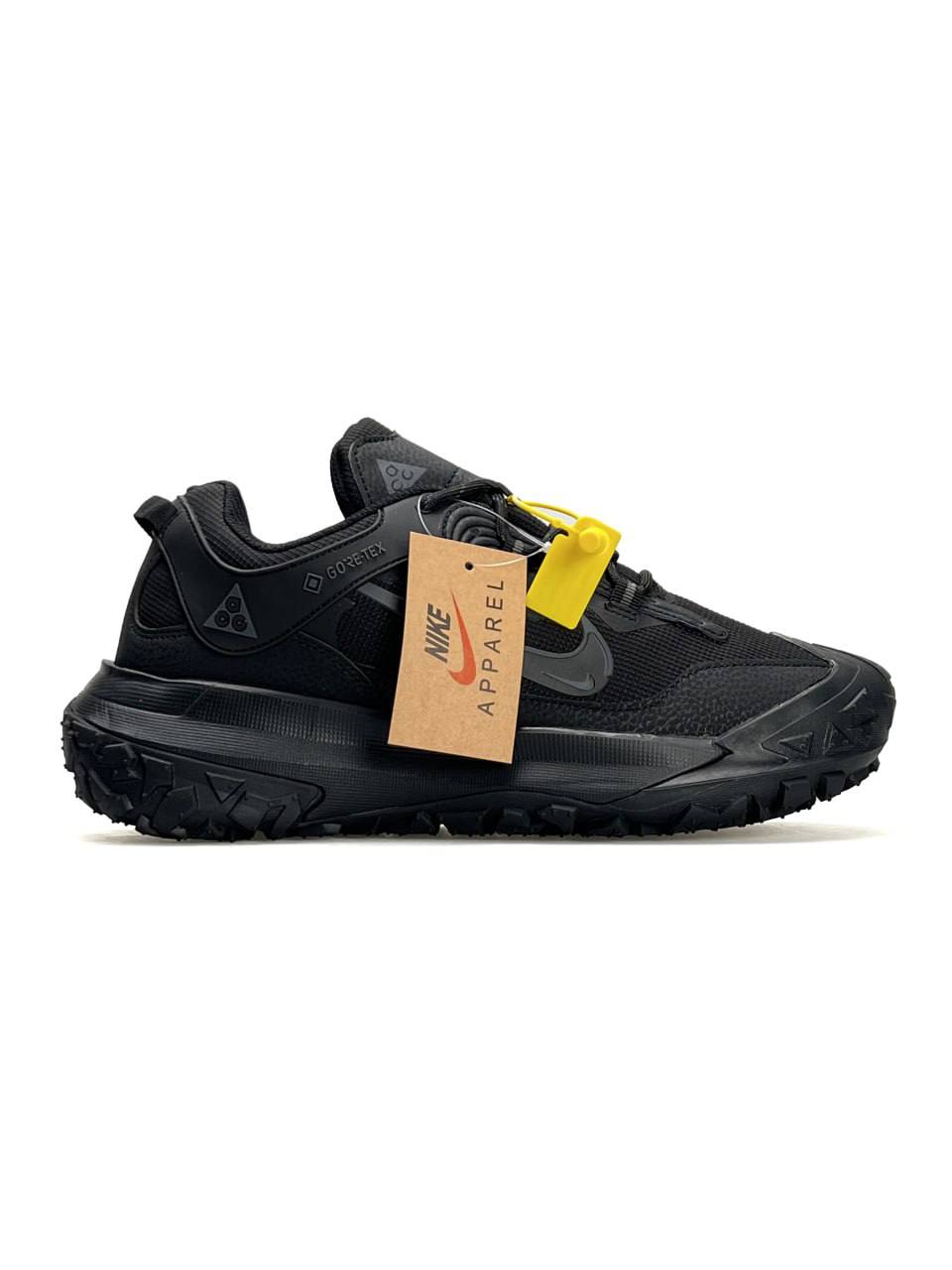 Nike ACG Mountain Fly 2 Gore-Tex All Black