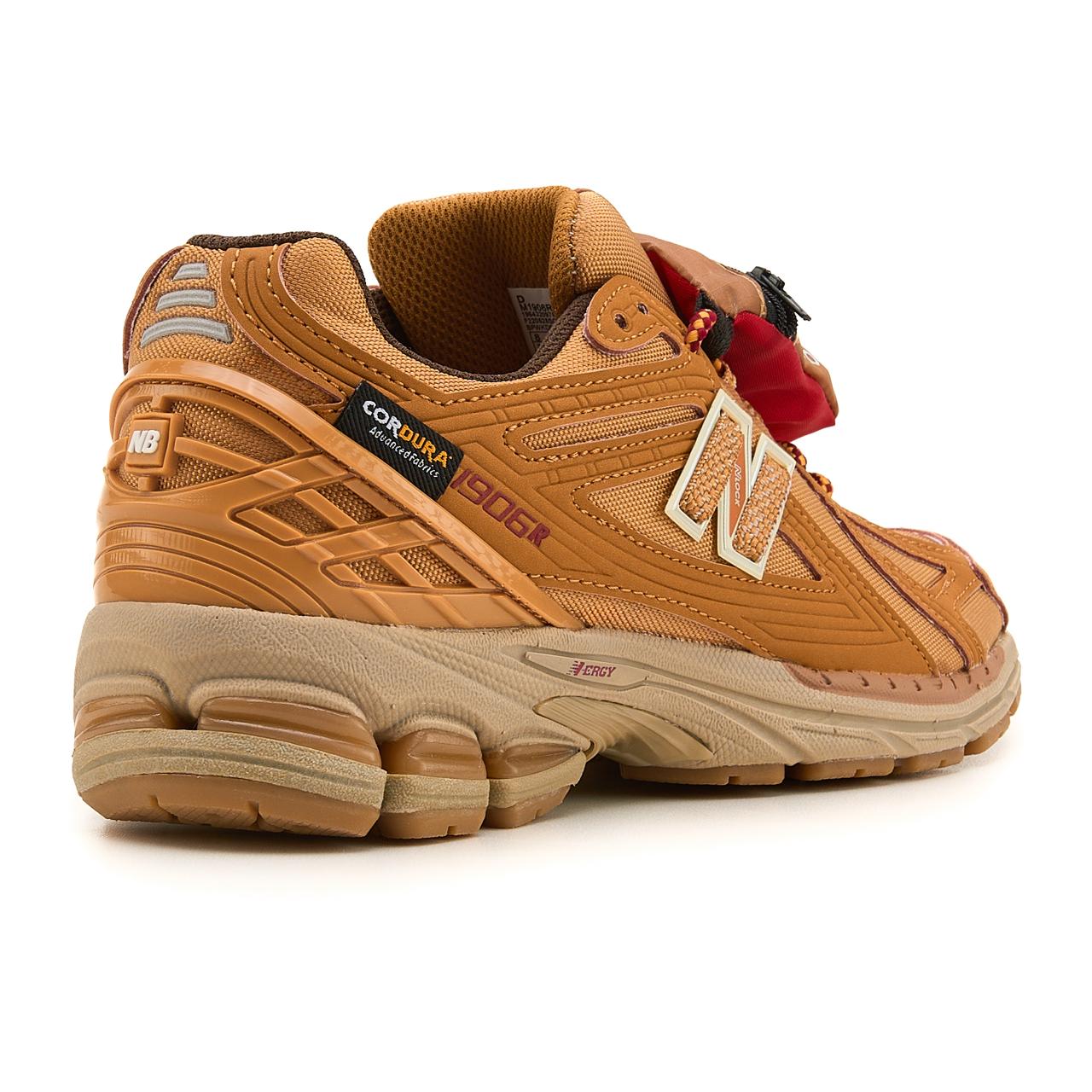 New Balance 1906R Cordura Beige Leather