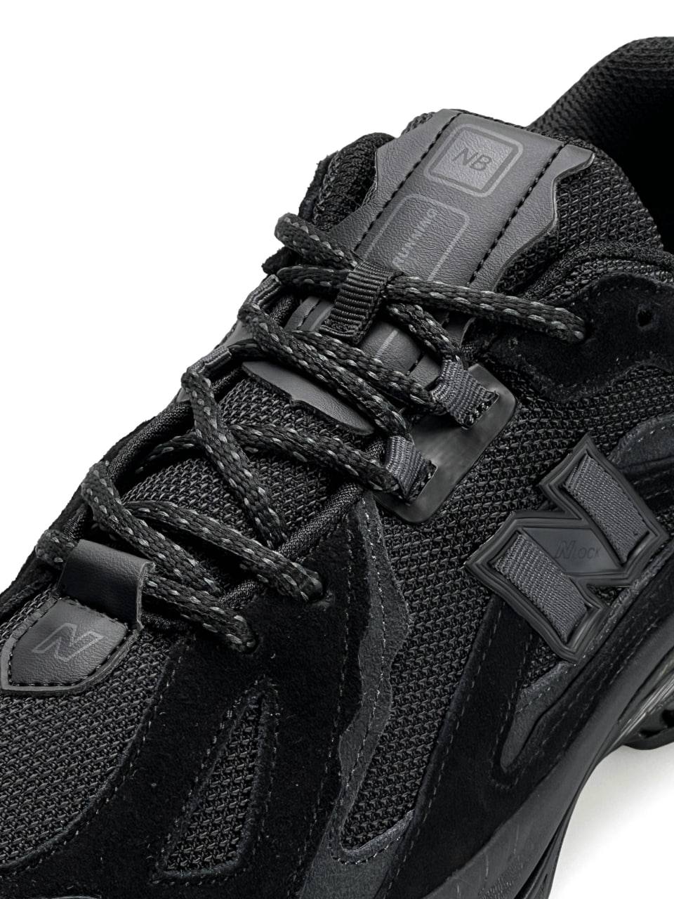 New Balance 1906D Gore-Tex All Black