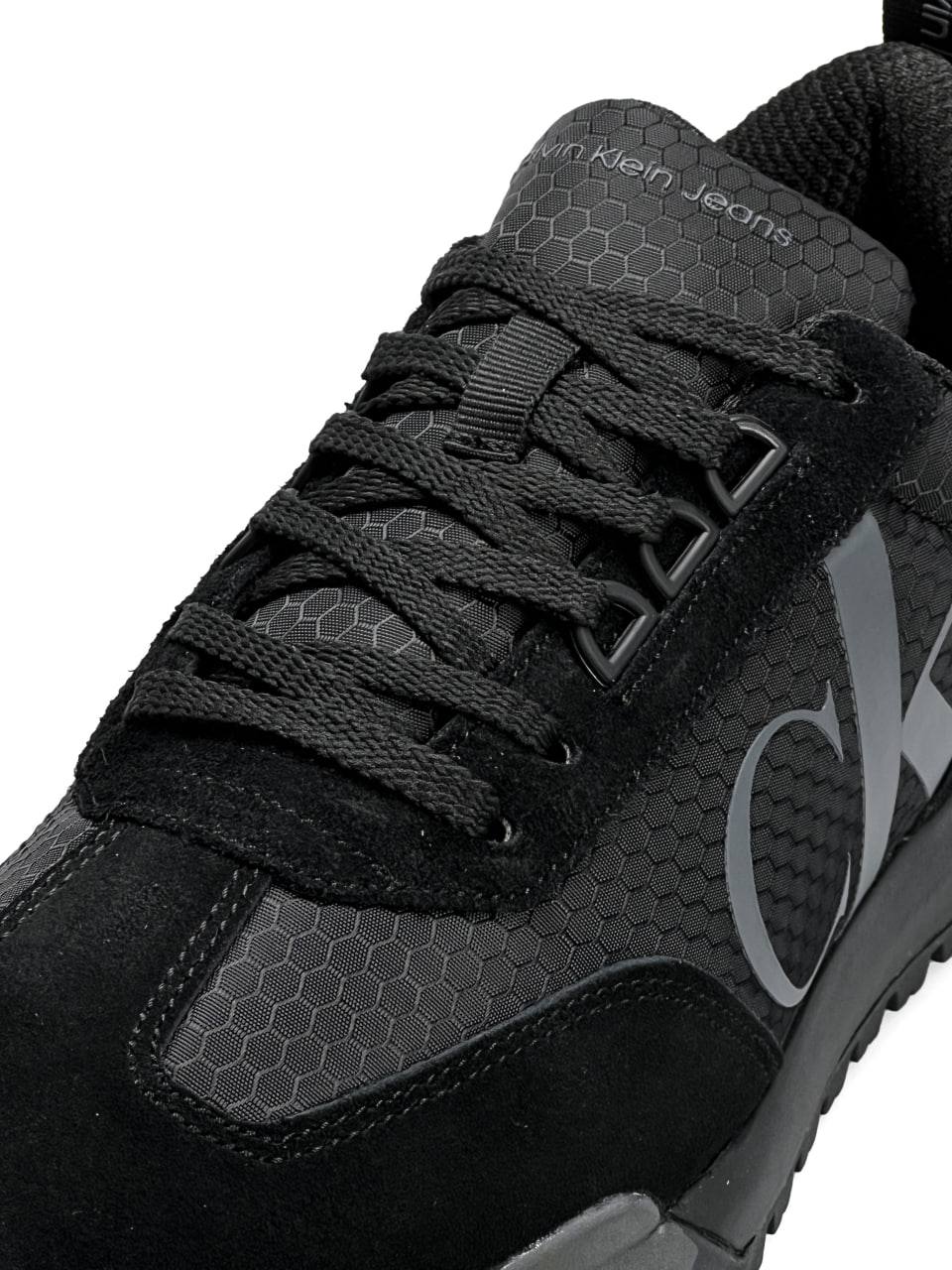 Calvin Klein Gore-Tex Black