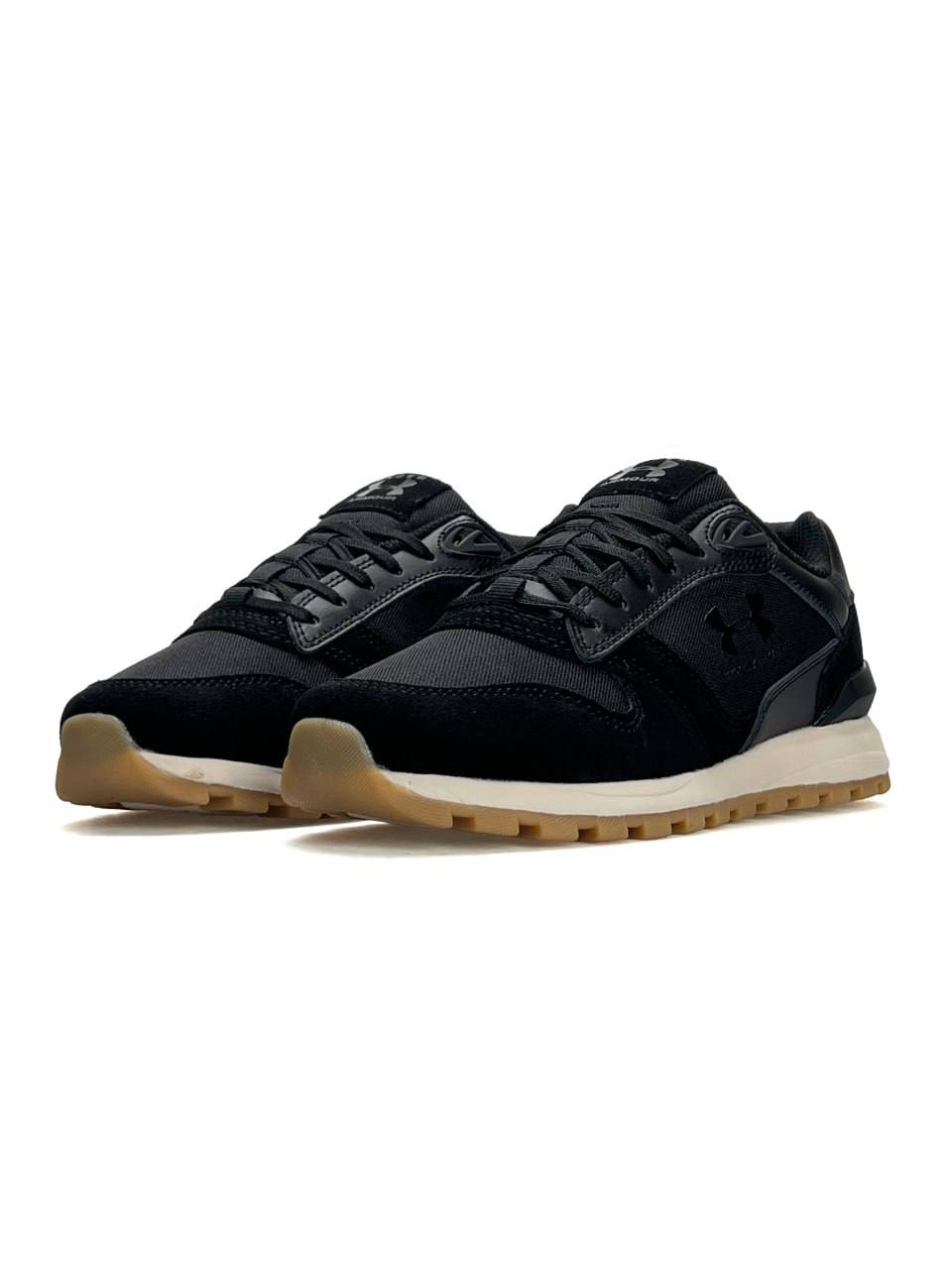 Under Armour Essential Runner Black Beige